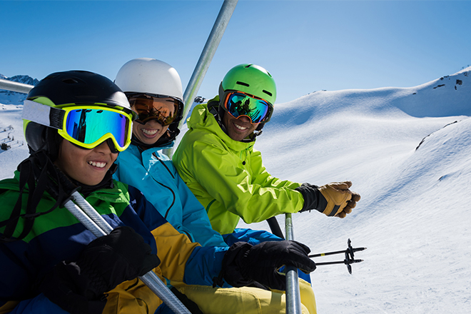 skier Familie Pyrenäen