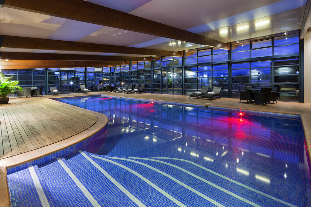 The pool at Novotel Canberra