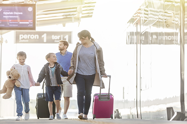 Family at the airport 