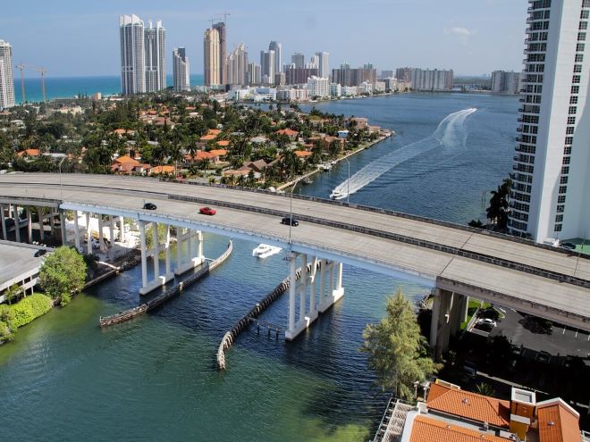 Miami EUA é um dos destinos procurados em fevereiro por brasileiros