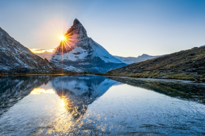 La puesta de sol de los Alpes Suizos, hará que te enamores de su paisaje