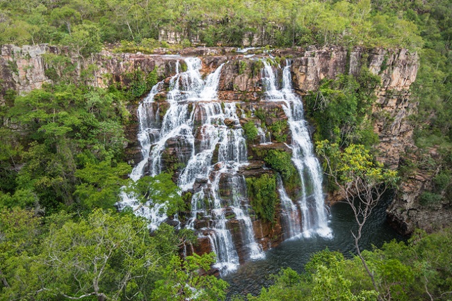 Vista da Cachoeira Almécegas I na Chapada dos Veadeiros em Goiás, Brasil