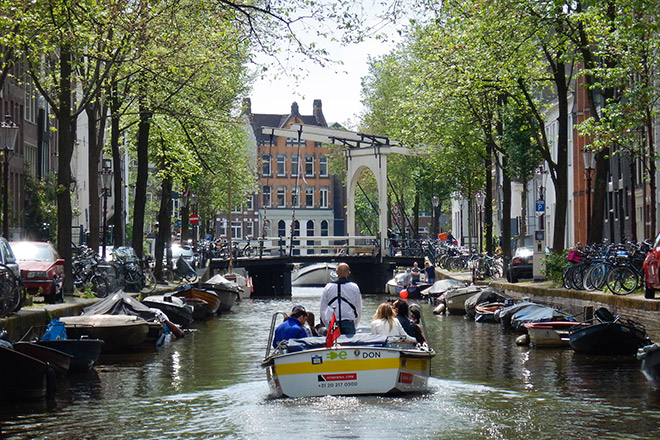 Canal Amsterdam