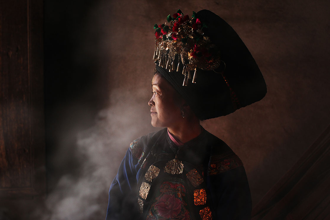 Frau eines Miao-Stamms China