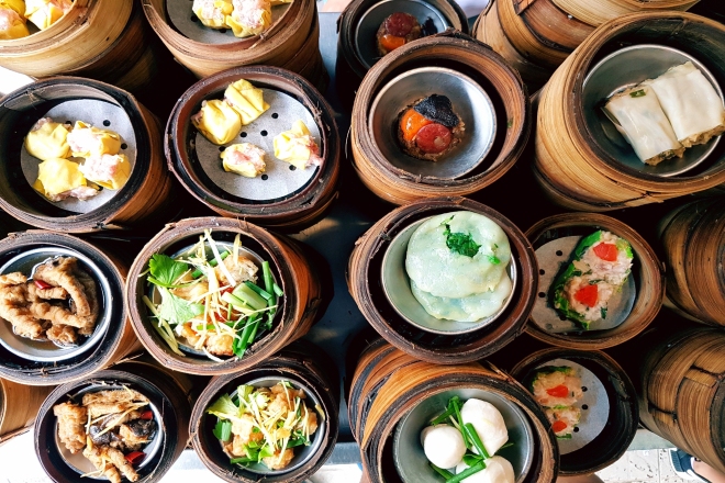 Explore best thai food phuket
