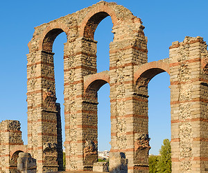 Ruta para visitar fortalezas, alcazabas y castillos en Badajoz