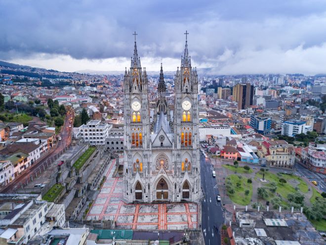 Quito, en Ecuador, es uno de los lugares que tienes que visitar en Sudamérica.