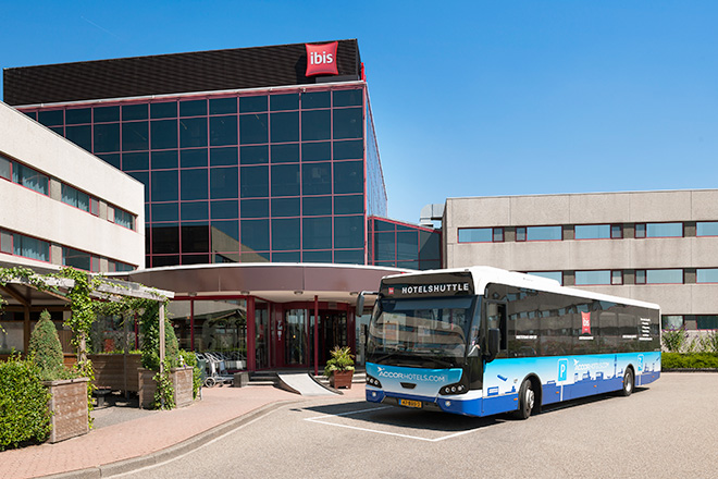 city center amsterdam hotel with airport shuttle