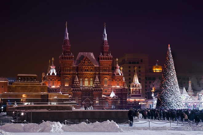 Albero di Natale in Piazza Rossa a Mosca