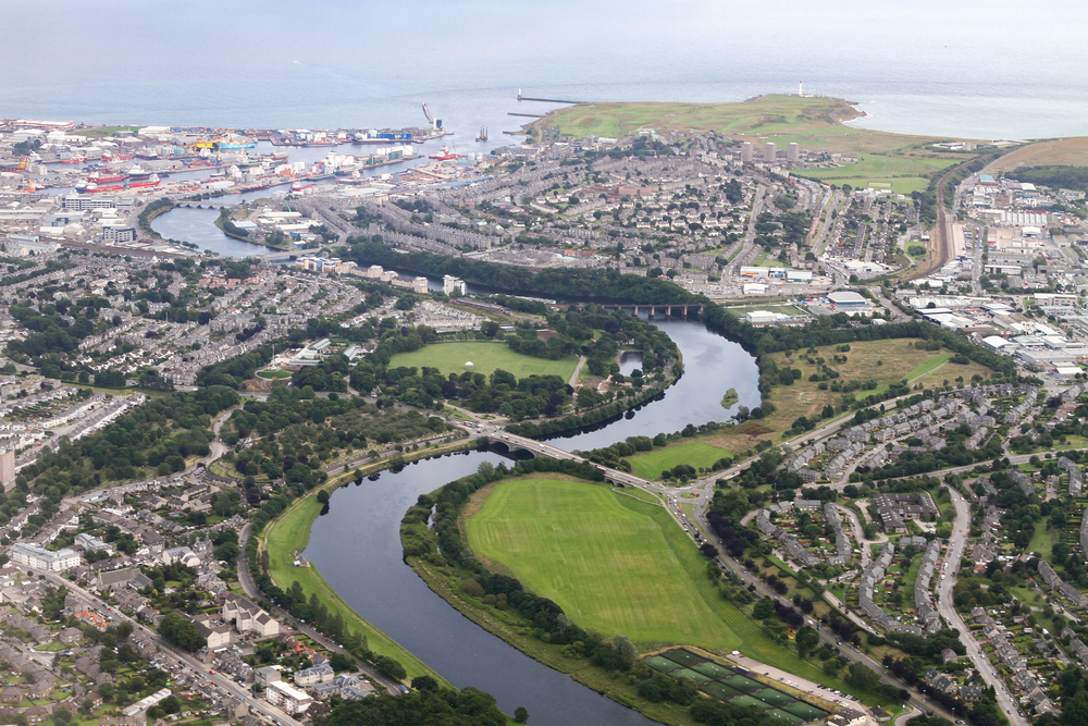 The River Dee winding through Aberdeen