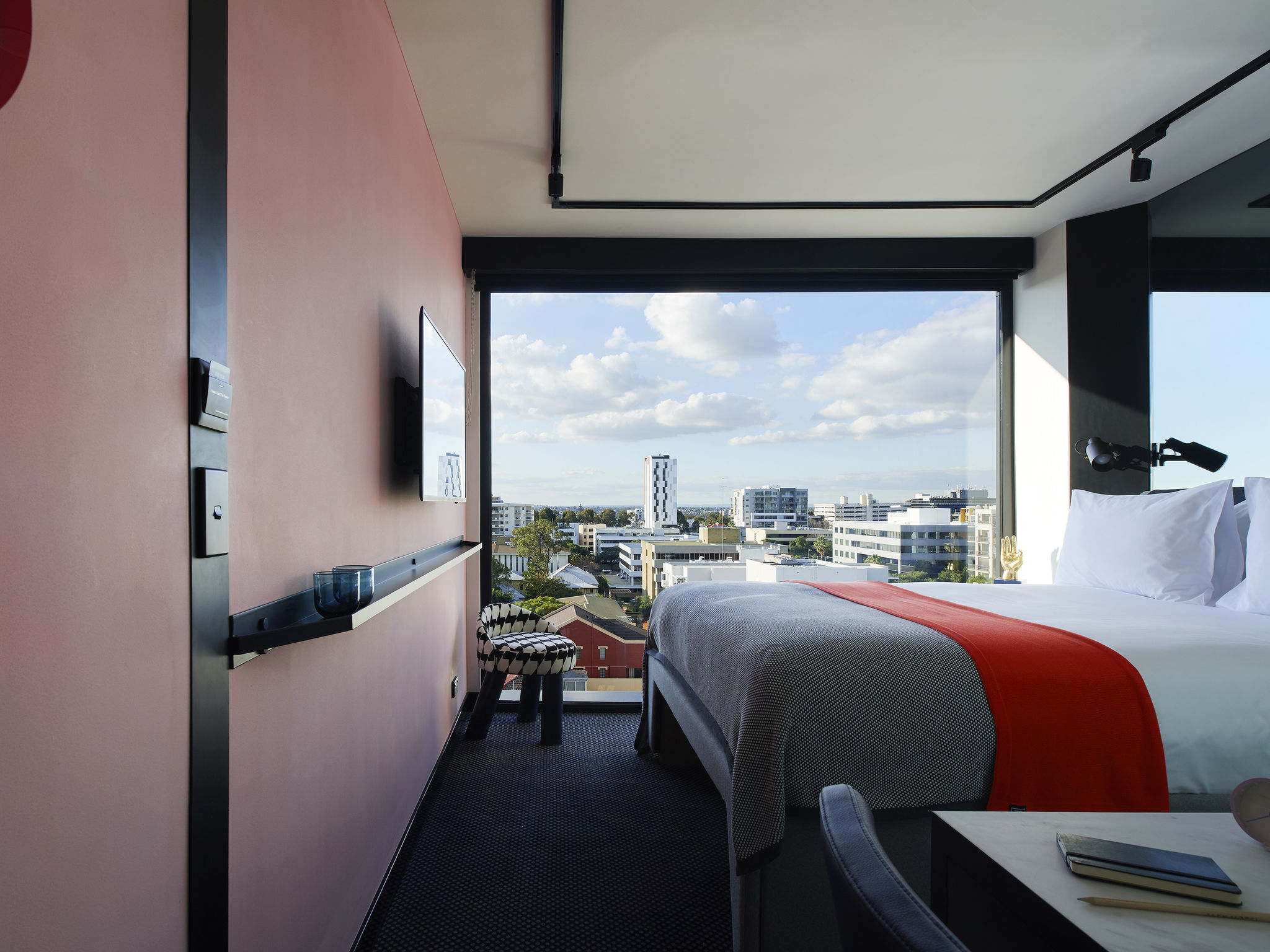 The Tribe Hotel, Perth