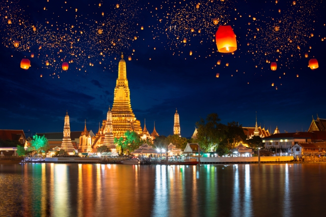 wat arun temple of dawn bangkok